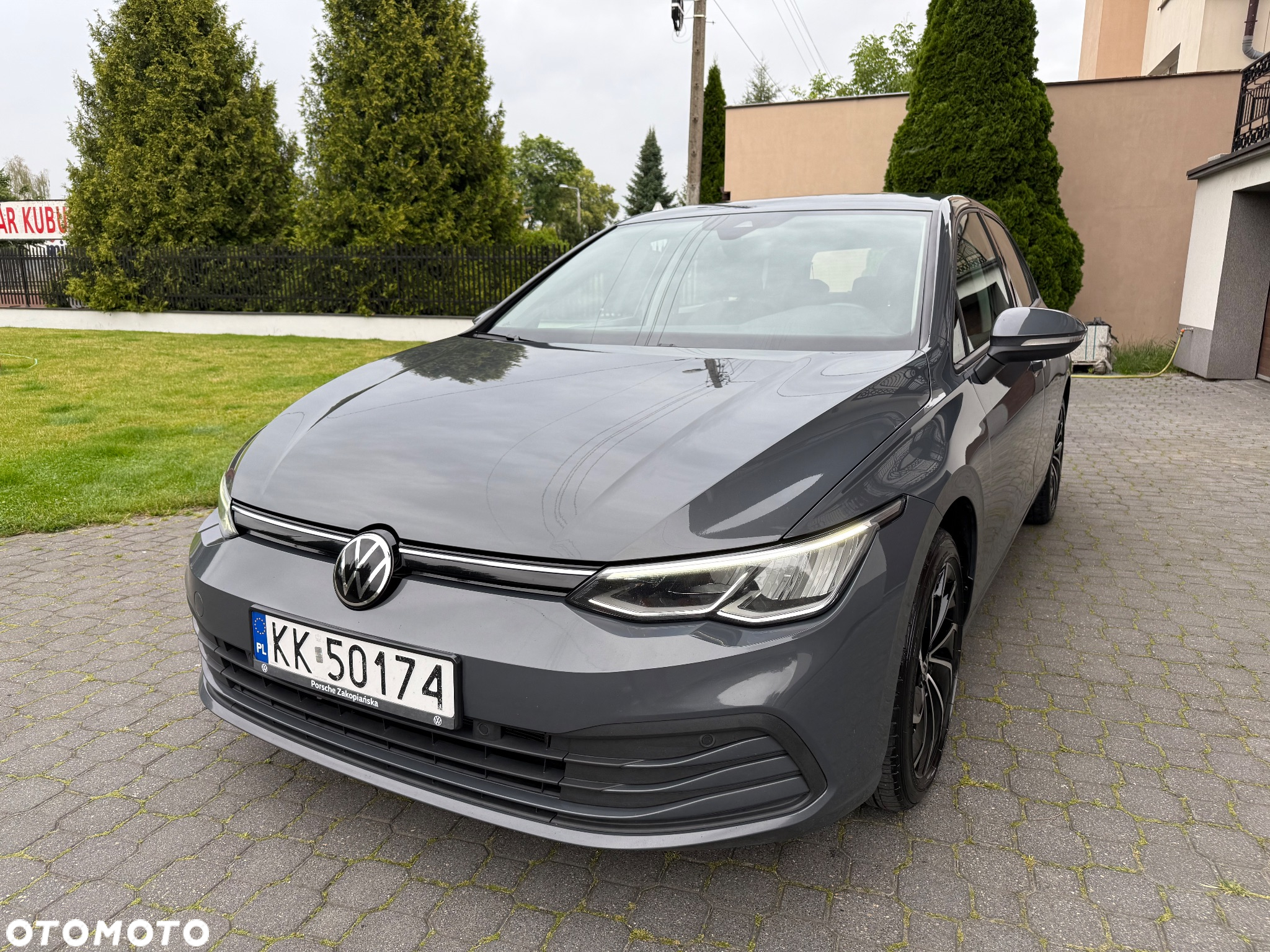 Volkswagen Golf VIII 1.0 TSI Life - 2