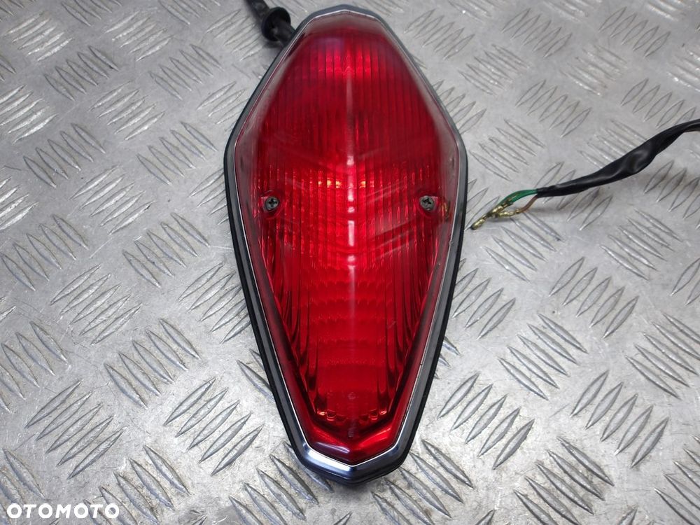 Lampa tylna HONDA VTX 1800 R/S 02-05r   PN. 33701-MCV-671 - 3