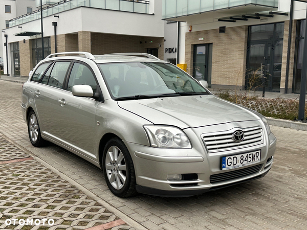 Toyota Avensis 1.8 VVT-i Combi