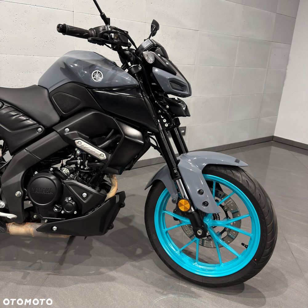 Yamaha MT - 5