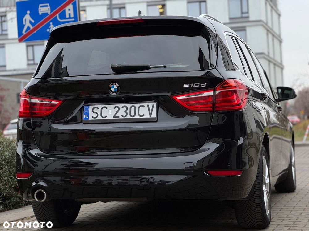 BMW Seria 2 216d Luxury Line - 11