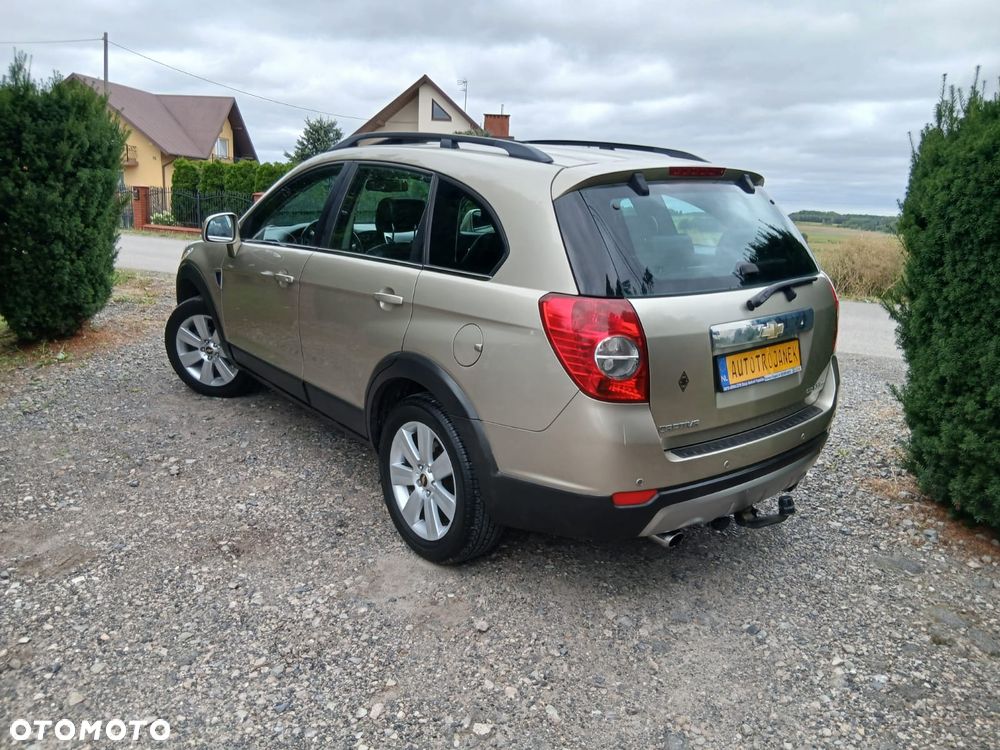 Chevrolet Captiva 2.0 d LT high - 4