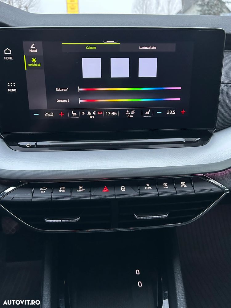 Skoda Octavia 2.0 TDI STYLE DSG - 17