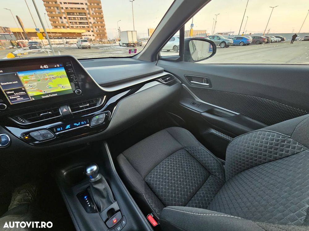 Toyota C-HR Business-Edition - 8