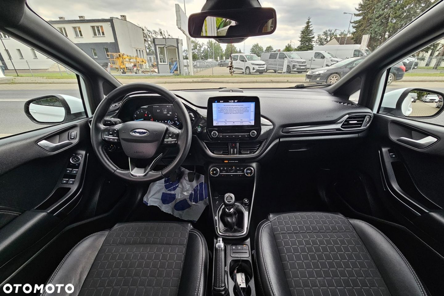 Ford Fiesta - 18