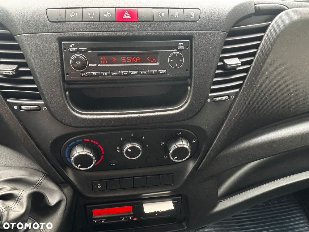 Iveco 70C17 Wywrotka 3 Stronna Napęd Hydrauliczny Wywrotka 4,40 długa - 14