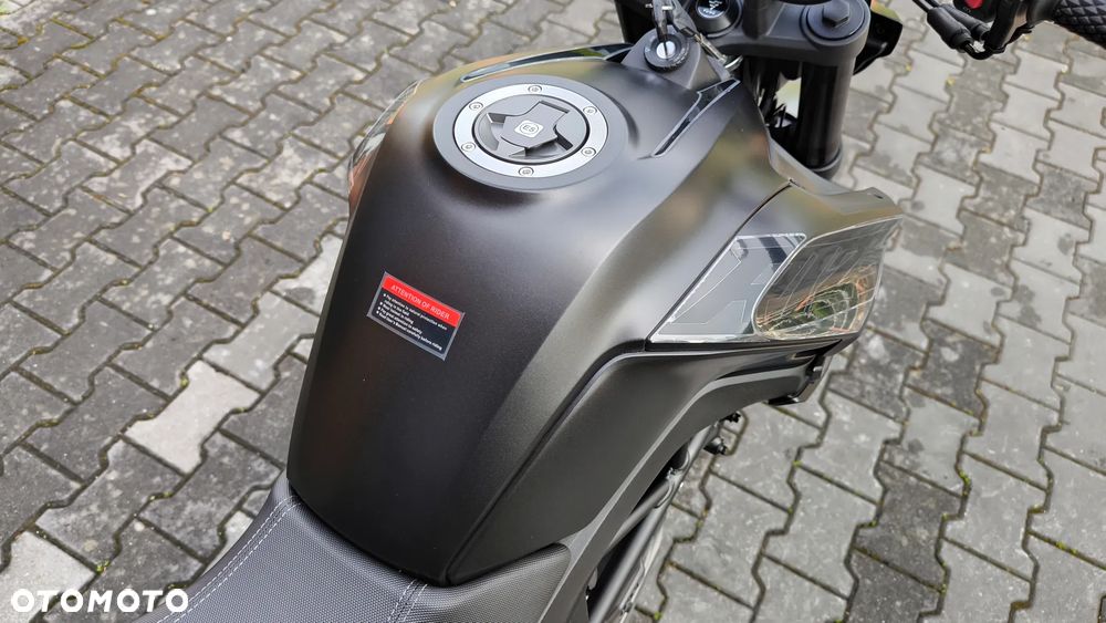 VOGE R125S - 21