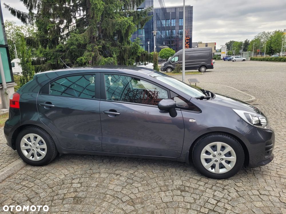 Kia Rio 1.2 M - 6