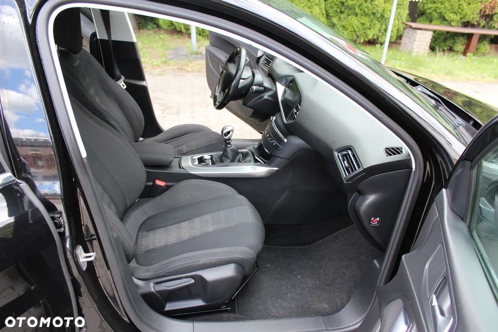Peugeot 308 BlueHDi 150 Stop & Start Active - 31