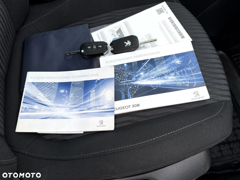 Peugeot 308 1.6 BlueHDi Business Line S&S - 33