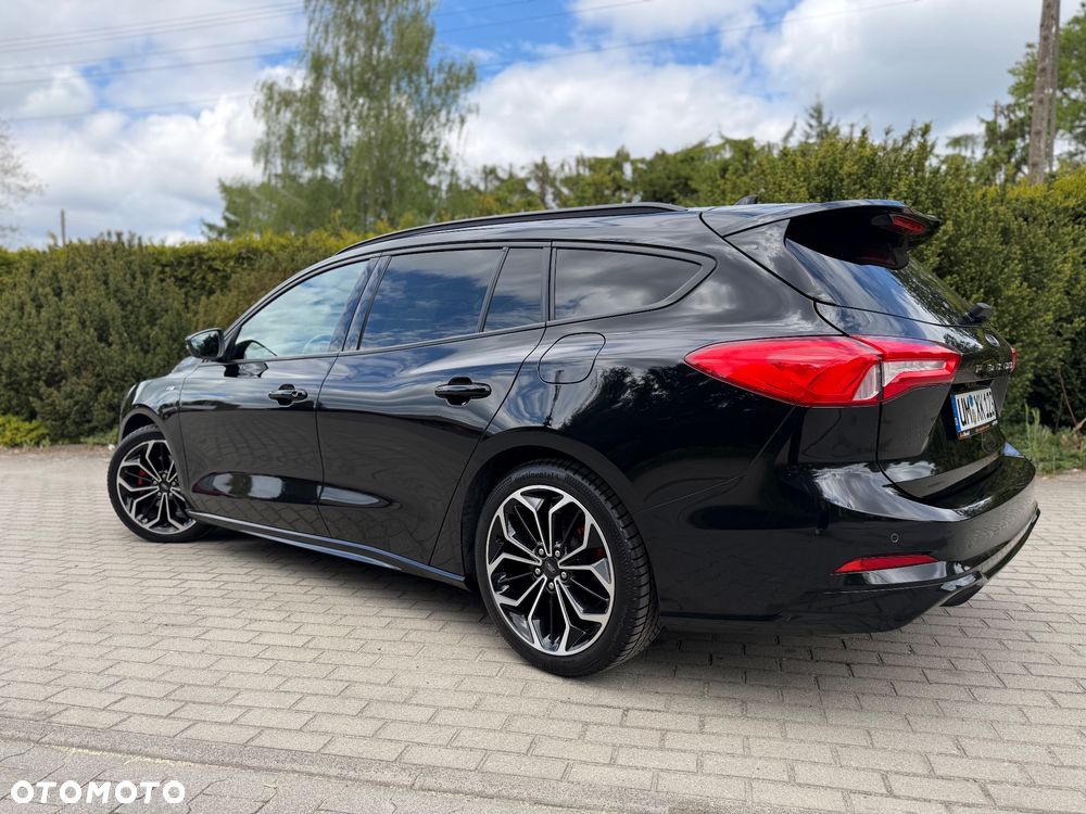 Ford Focus 1.5 EcoBlue Start-Stopp-System ST-LINE - 11