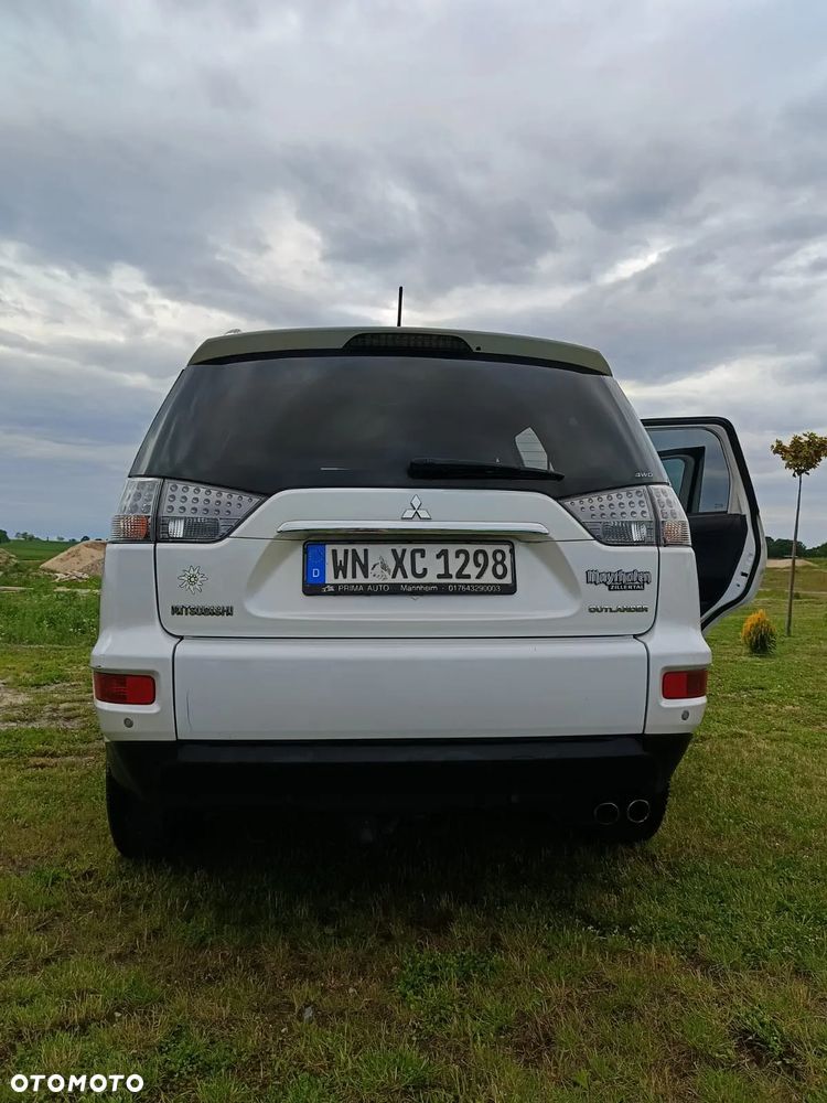 Mitsubishi Outlander 2.2 DI-D ClearTec 2WD Inform - 8