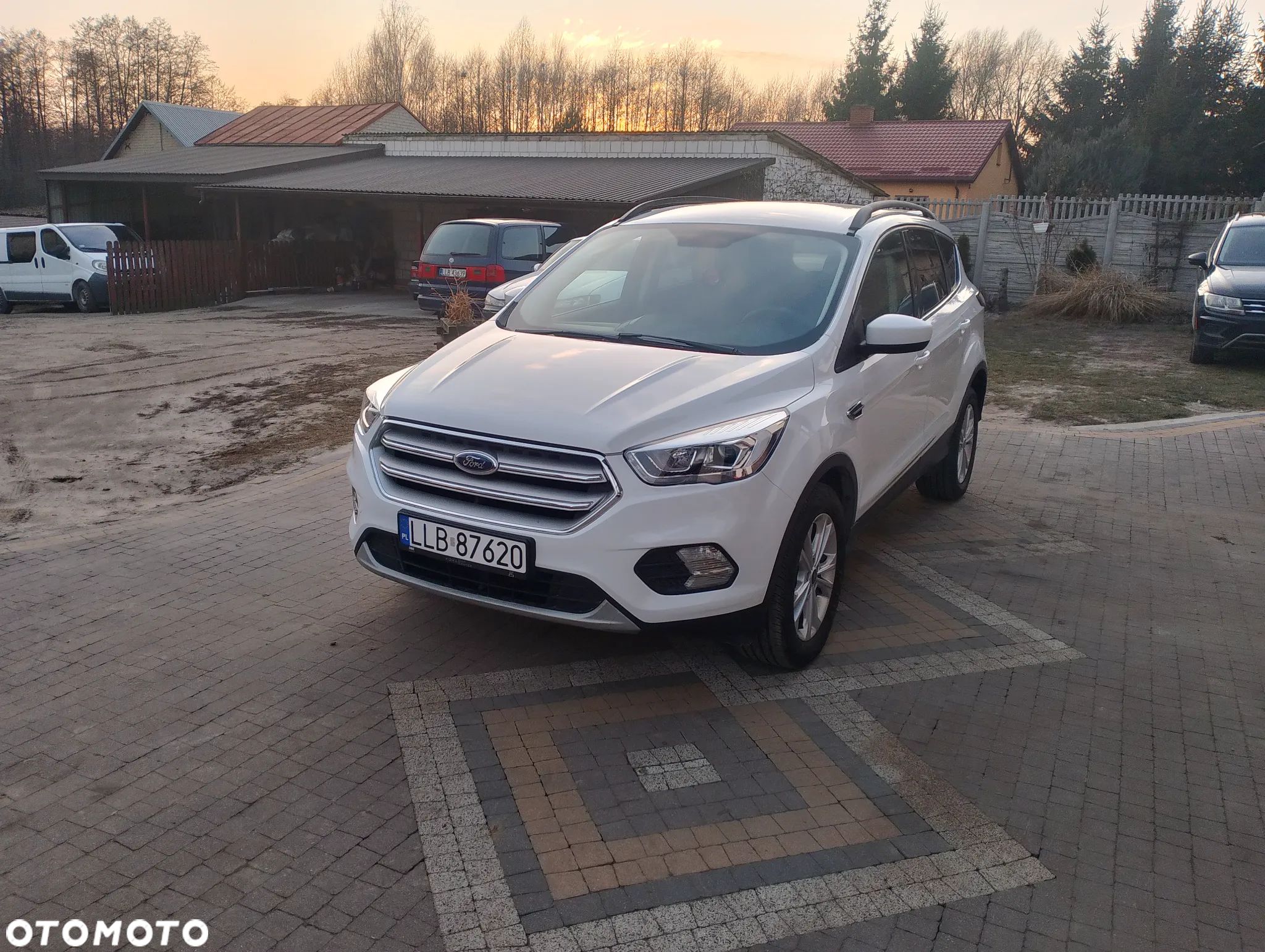 Ford Escape 1.5 EcoBoost AWD SE - 1