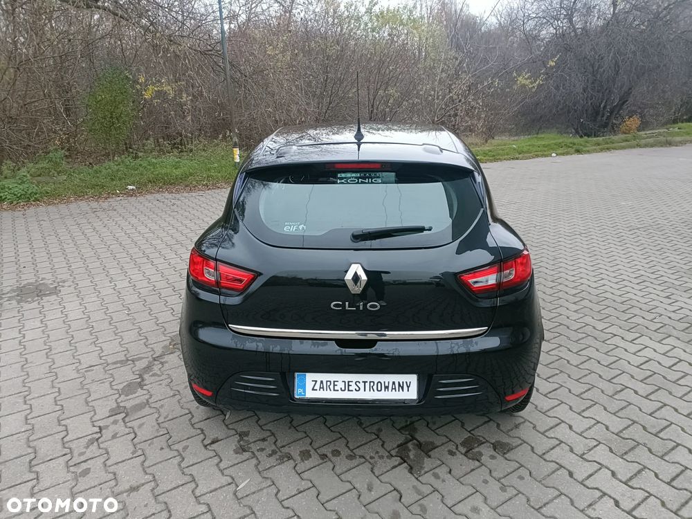 Renault Clio 1.2 16V 75 Collection - 5