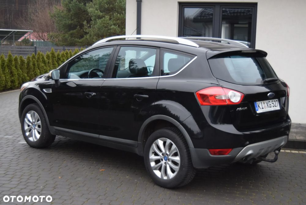 Ford Kuga 2.0 TDCi 2x4 Titanium - 9