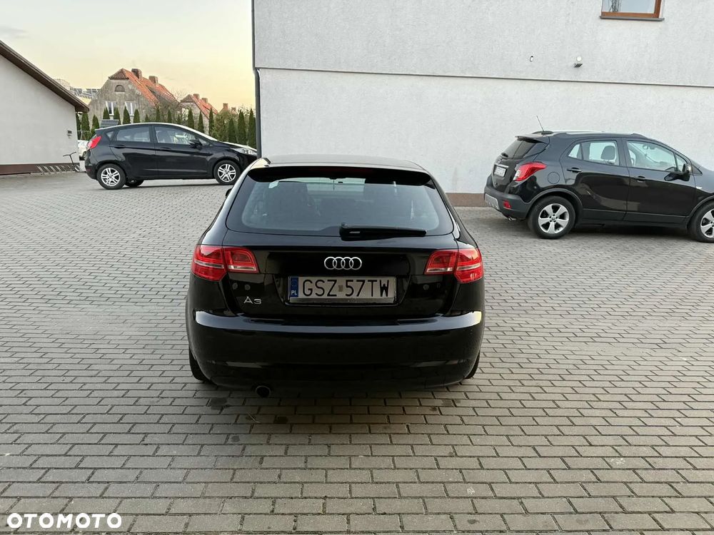 Audi A3 1.6 TDI DPF Ambition - 6