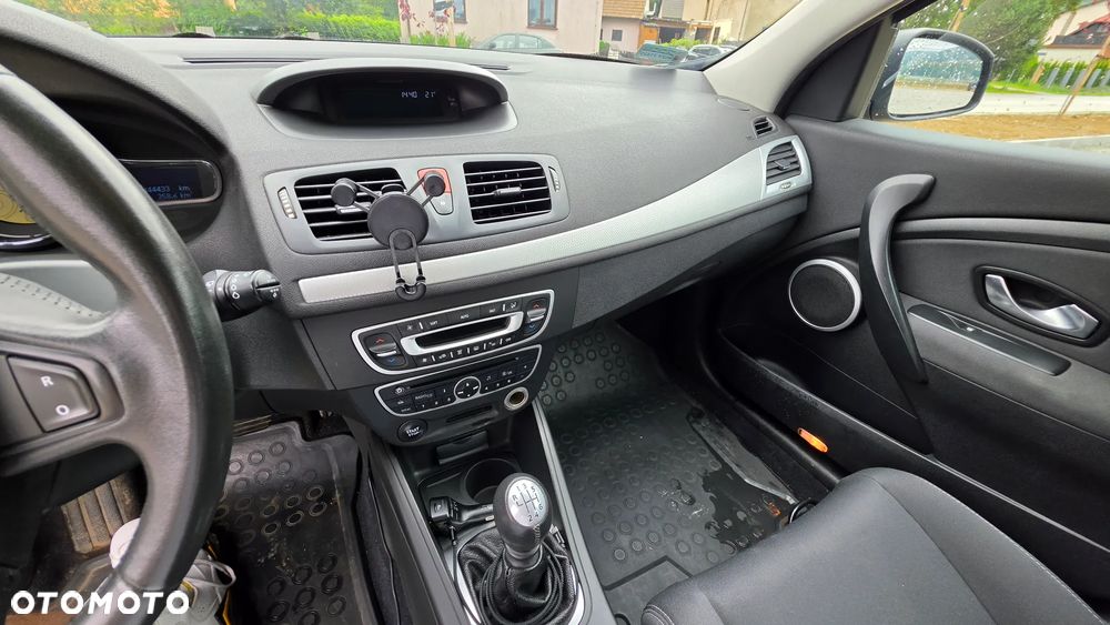 Renault Megane 1.6 16V Dynamique - 8