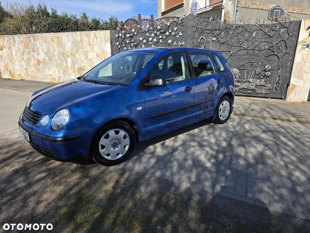 Volkswagen Polo - 2