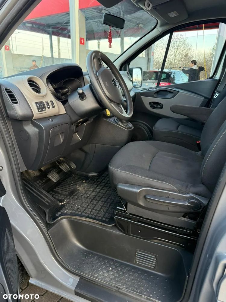 Renault Trafic L2H1 2,9t Business - 28