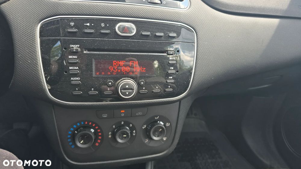 Fiat Punto 2012 - 7
