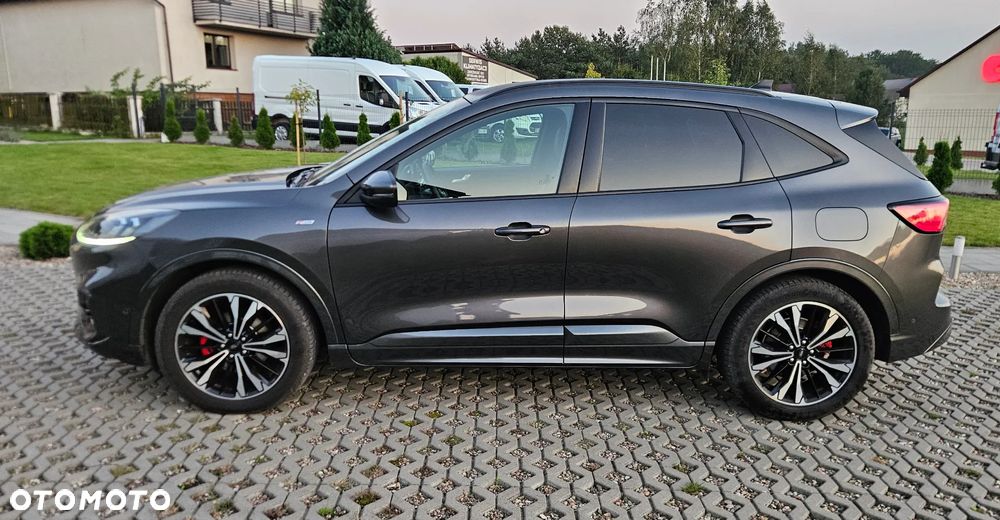 Ford Kuga 2.0 EcoBlue AWD ST-Line - 27