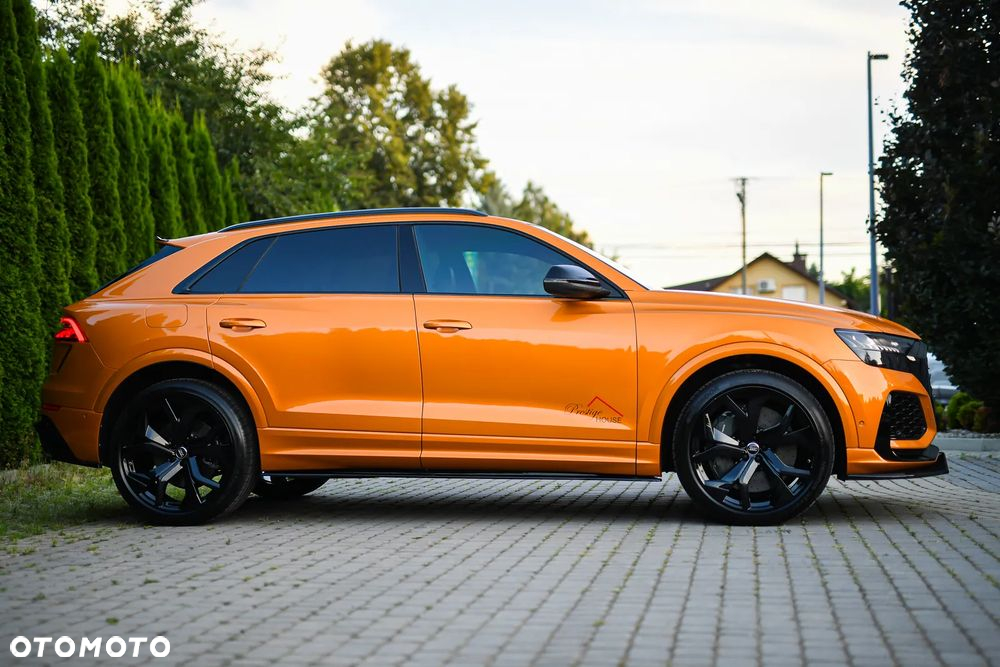 Audi RS Q8 - 15