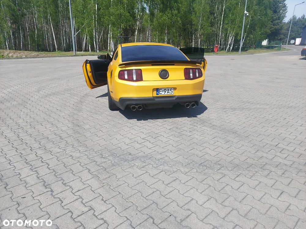 Ford Mustang 5.0 V8 GT - 5
