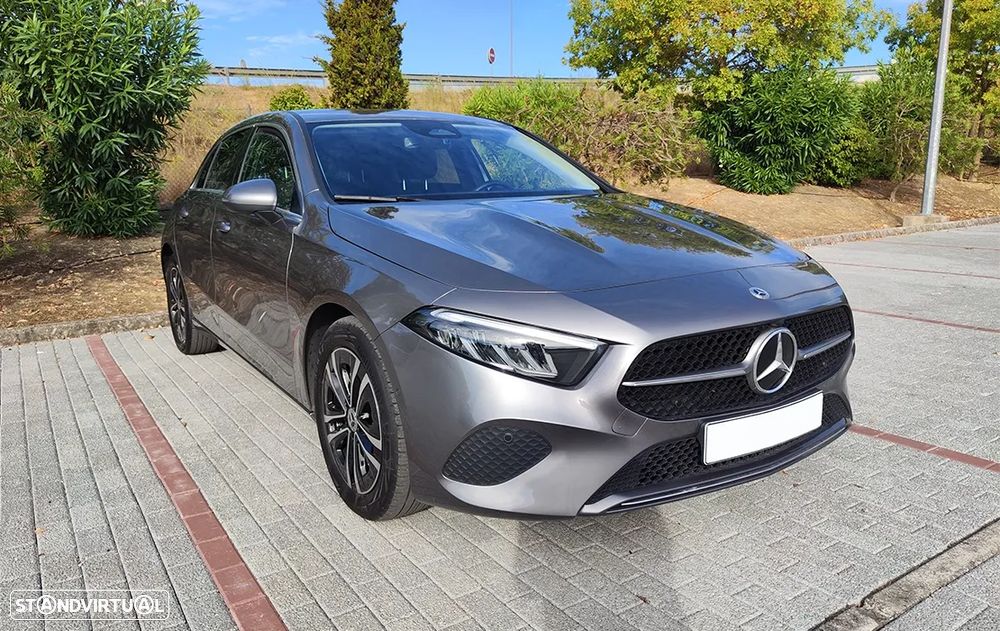 Mercedes-Benz A 200 Standard - 1