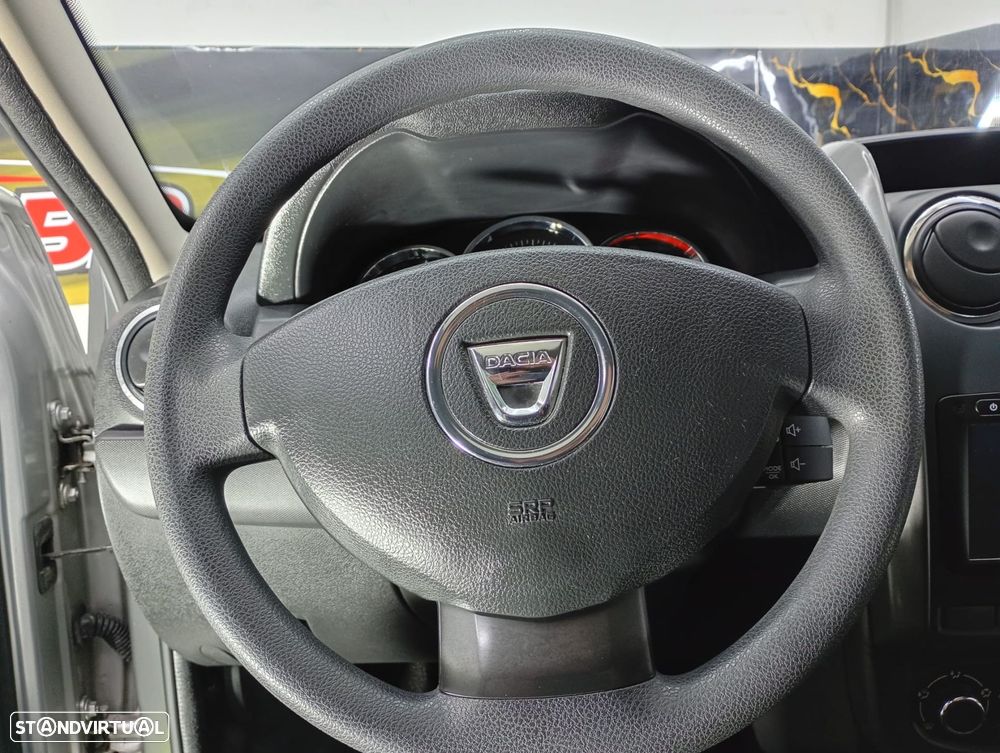 Dacia Duster 1.5 dCi SL Urban Explorer - 12