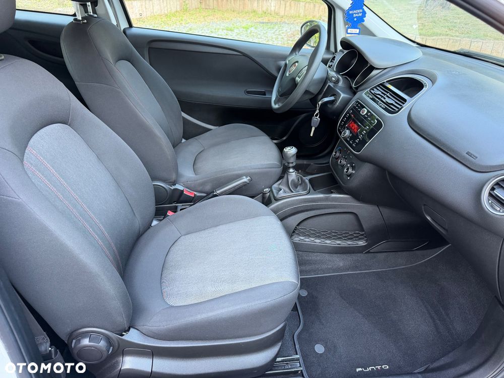 Fiat Punto Evo 1.2 8V Street - 10