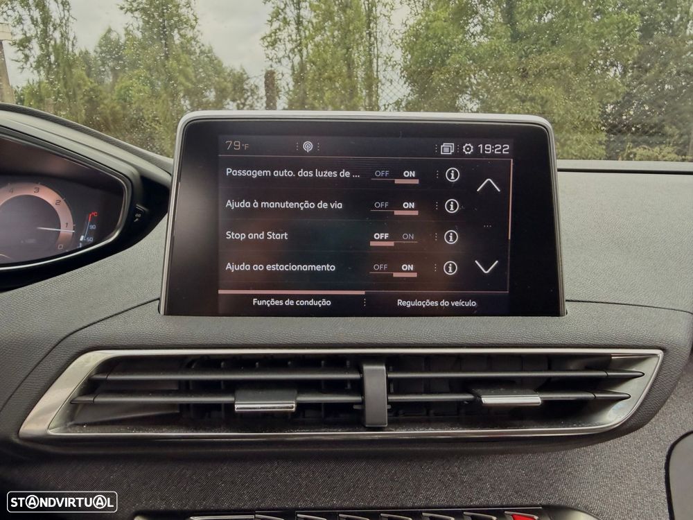 Peugeot 3008 1.5 BlueHDi GT Line EAT8 - 42