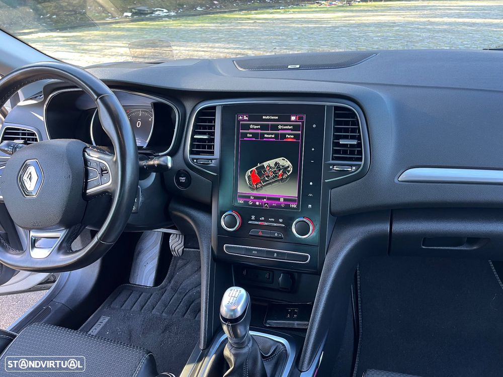 Renault Mégane Sport Tourer 1.5 Blue dCi Bose Edition - 32