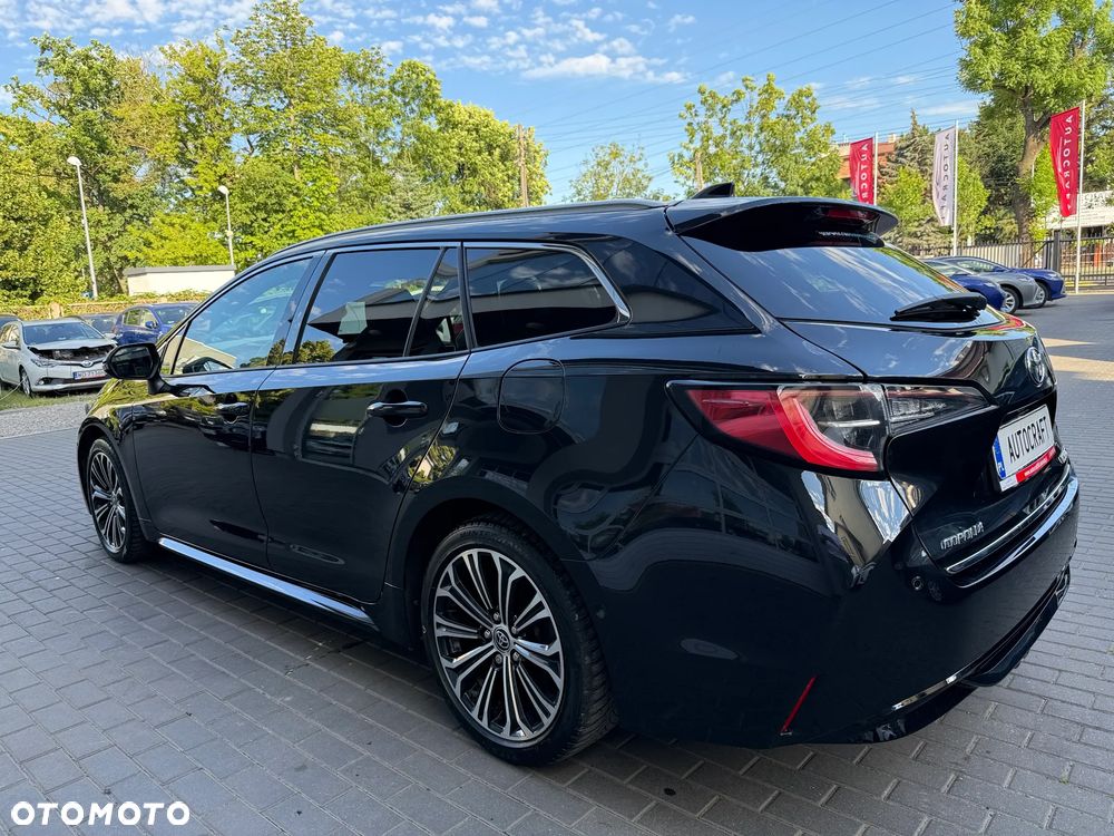 Toyota Corolla 2.0 Hybrid Executive - 30