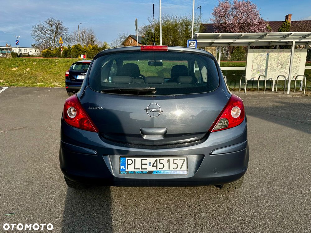 Opel Corsa 1.2 16V Essentia - 6