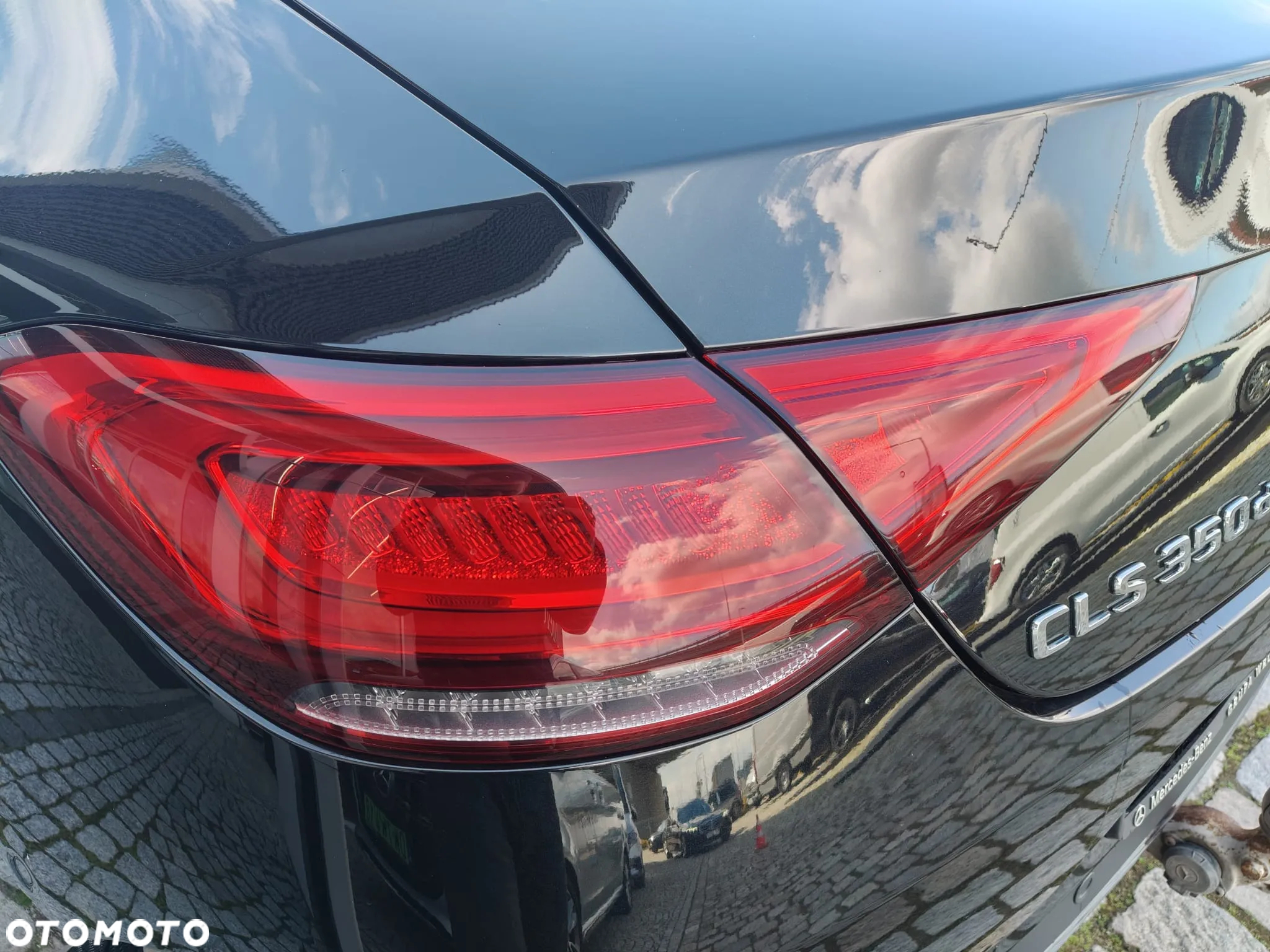 Mercedes-Benz CLS 350 d 4Matic 9G-TRONIC AMG Line - 9