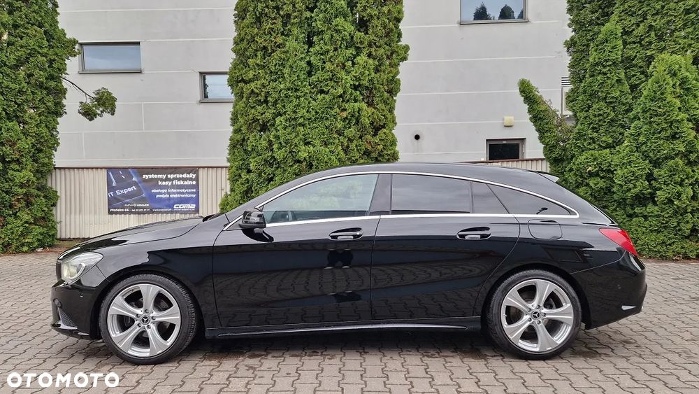 Mercedes-Benz CLA 200 7G-DCT AMG Line - 6