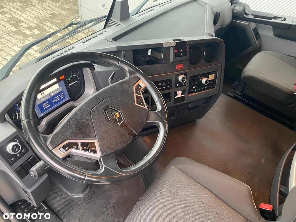 Renault T460 SLEEPER CAB / STANDARD - 22