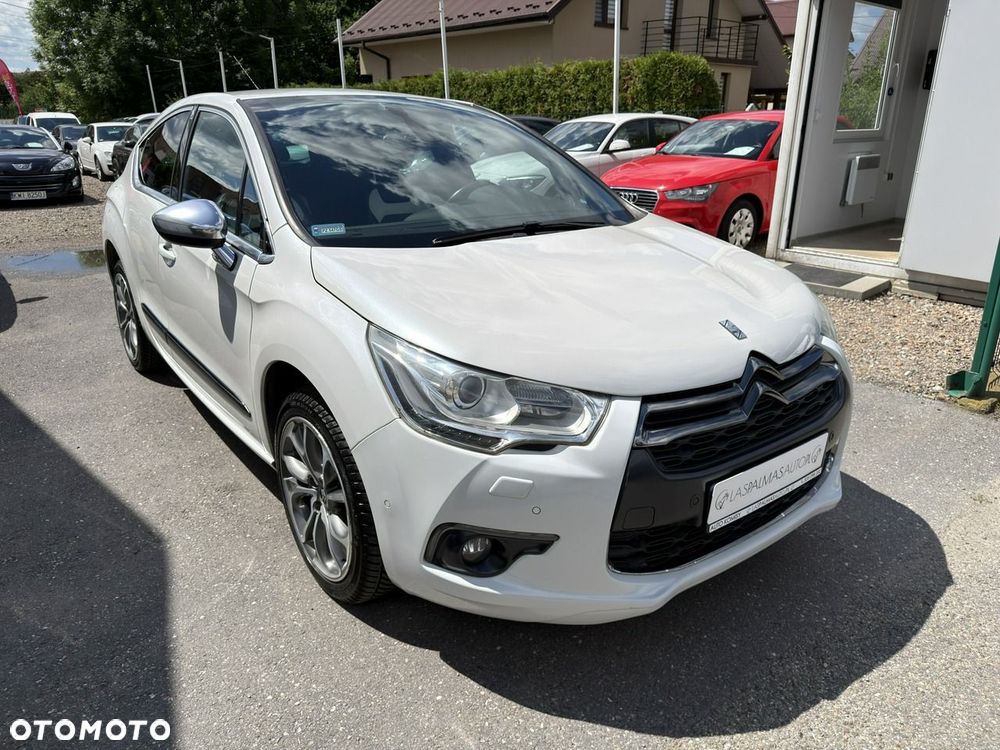 Citroën DS4 THP 200 SportChic - 3