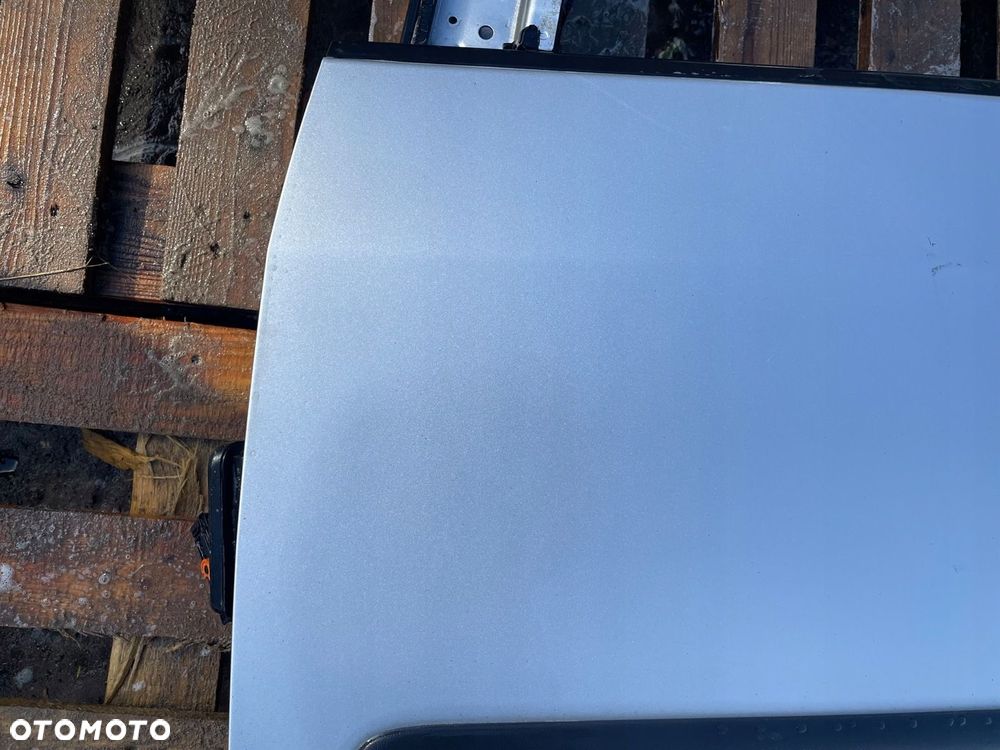 vw touran I drzwi lewe przód przednie kod lakieru - LA7W - 6