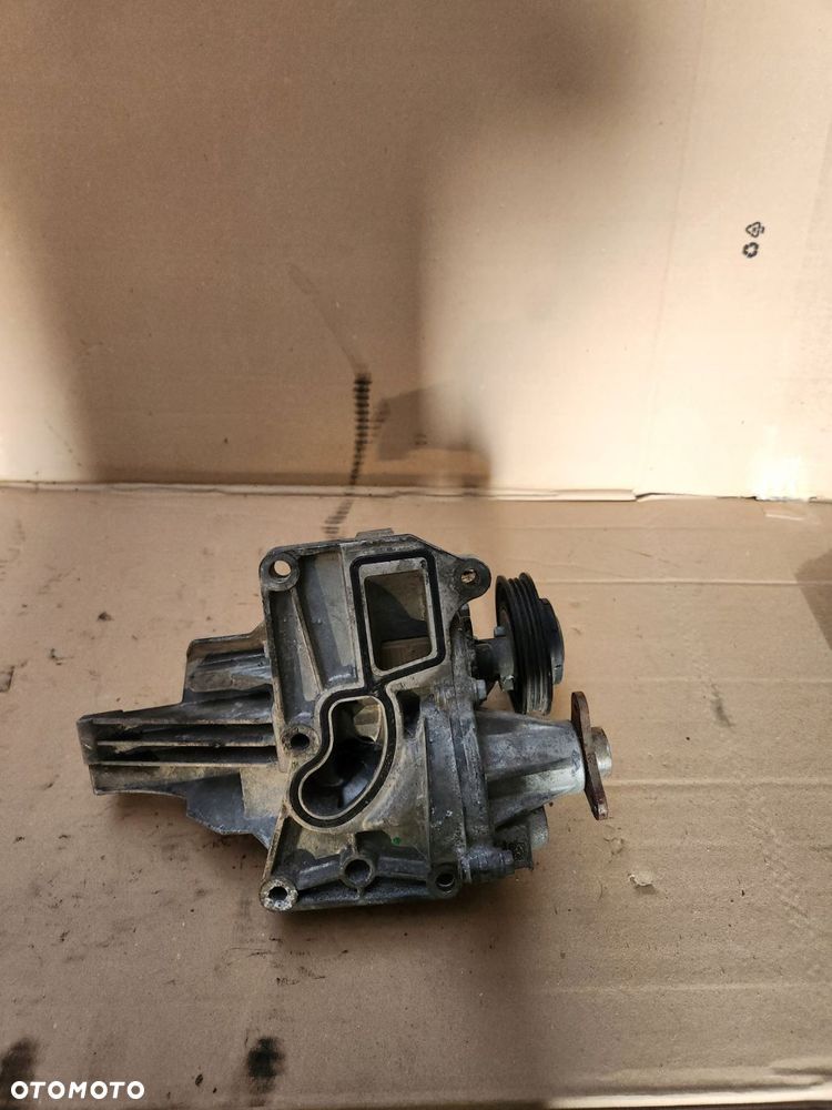 pompa wody 7644810 bmw g30 g31 - 2