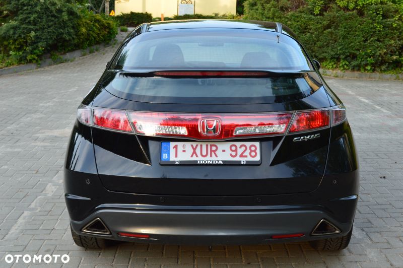 Honda Civic 1.8 Comfort - 8