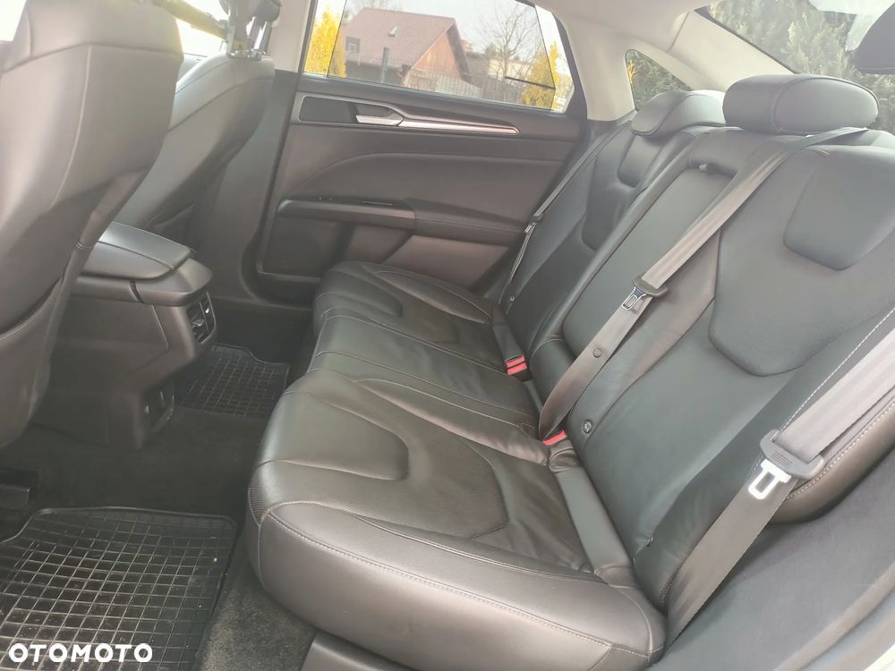 Ford Mondeo 2.0 T Titanium MPS6 - 21