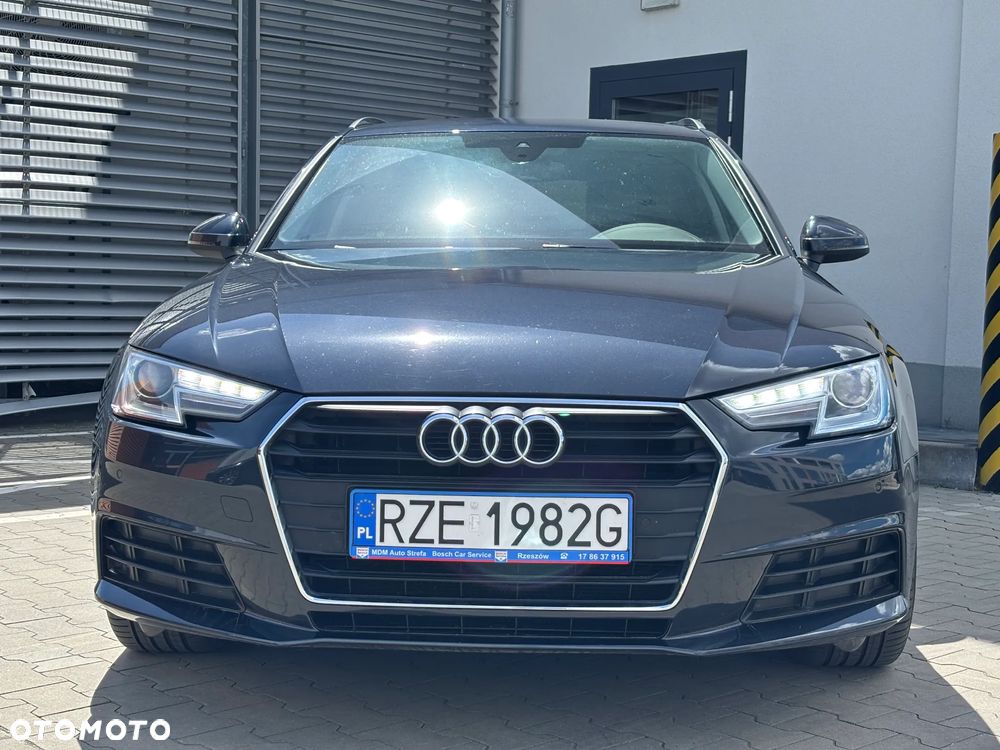 Audi A4 Avant - 13