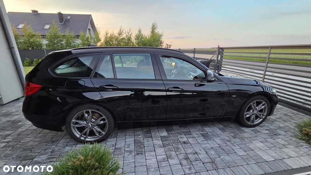 BMW Seria 3 318d Sport Line - 4