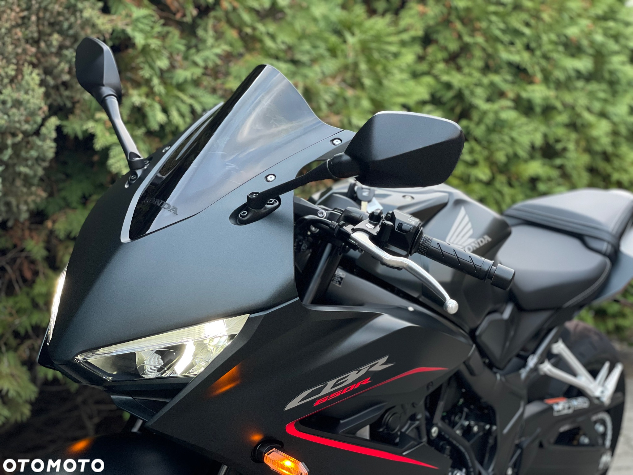 Honda CBR - 27
