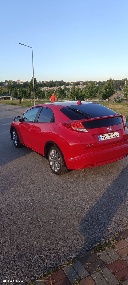 Honda Civic 1.8 i-VTEC MT Executive - 3