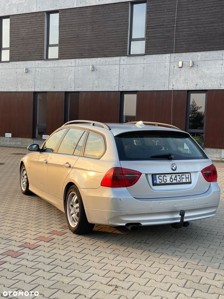 BMW Seria 3 320d - 7