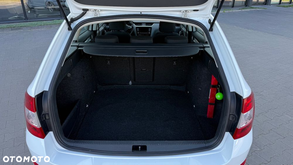 Skoda Octavia 1.6 TDI Ambition DSG - 38
