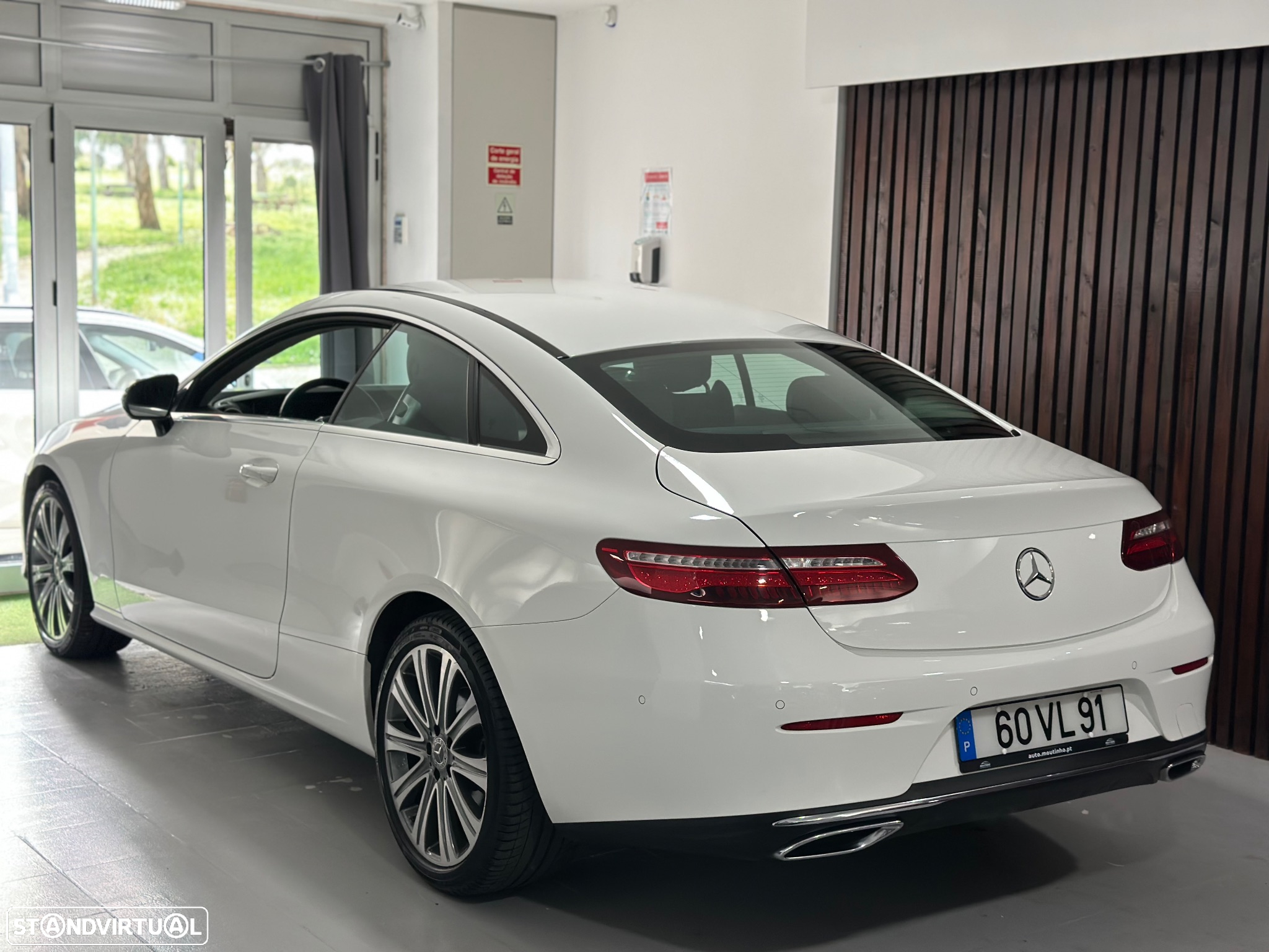 Mercedes-Benz E 220 d Aut. - 4