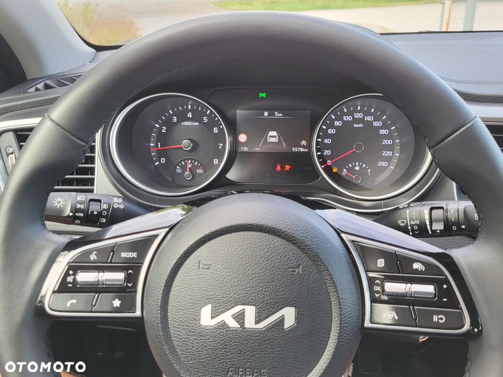 Kia Ceed 1.5 T-GDI M - 19